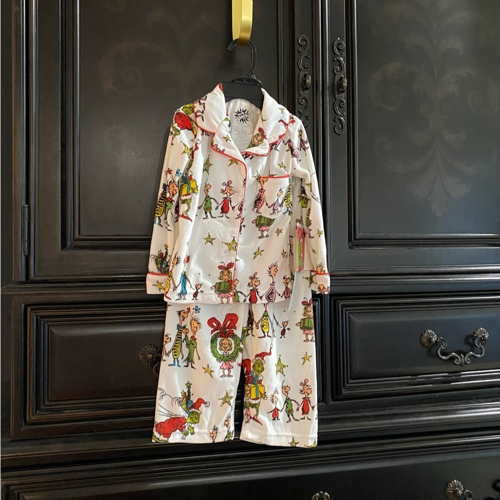 Grinch Cindy Lou Pajamas